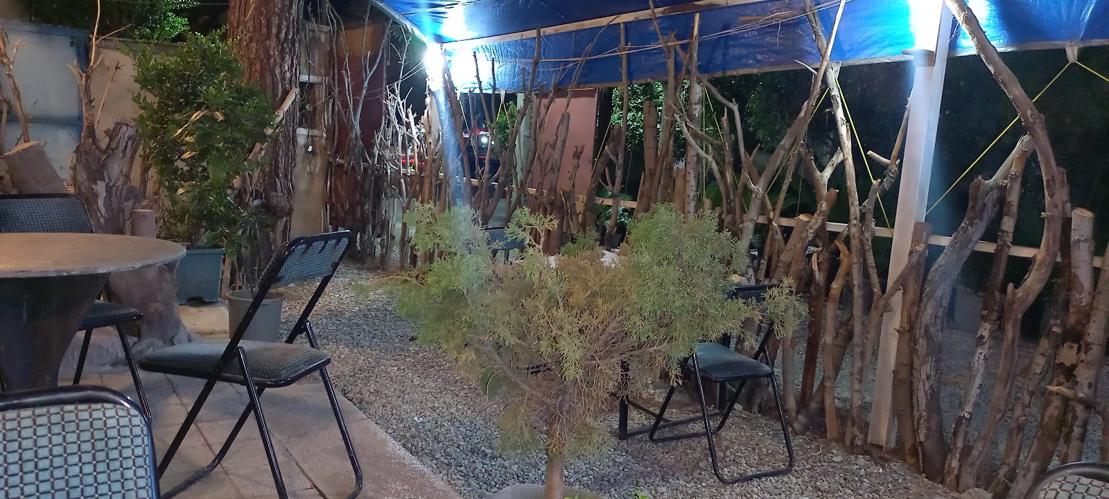 ورودی دهکده